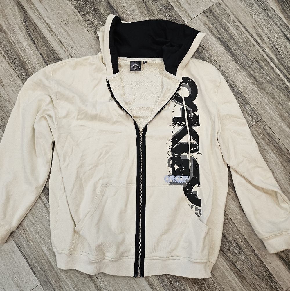 Oakley Cream and Black Hoodie